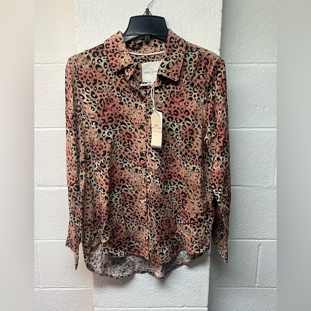 casa cabana | Tops | Nwt Casa Cabana Long Sleeve Animal Print. M